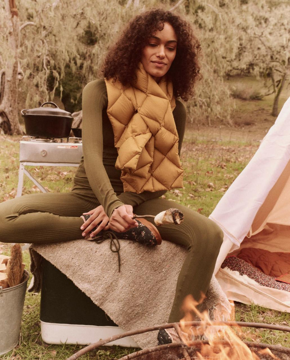 The Great. Accessories | The Down Quilted Puffer Scarf. Goldenrod - Women