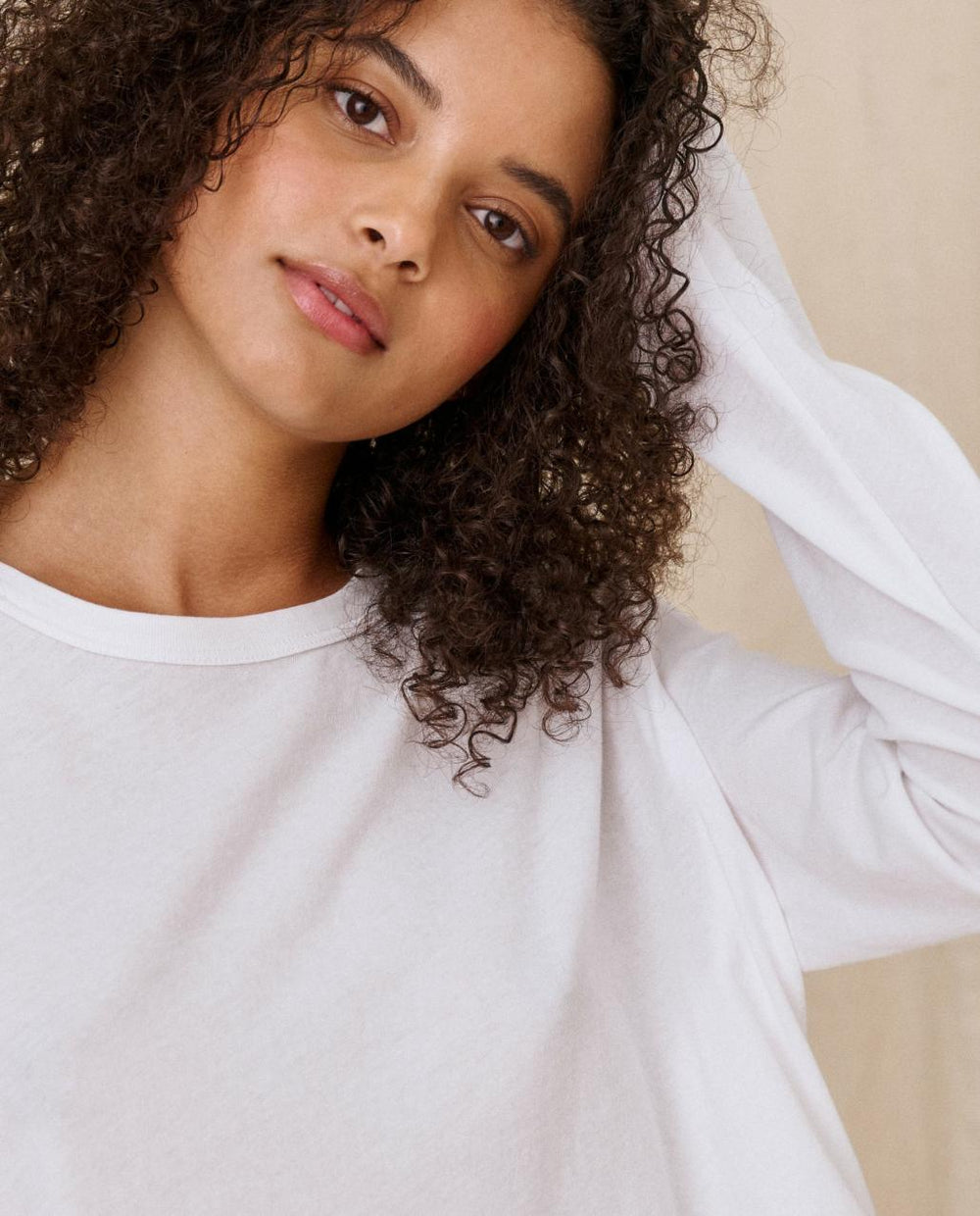 The Great. Long Sleeve Tees | The Long Sleeve Crop Tee. True White - Women