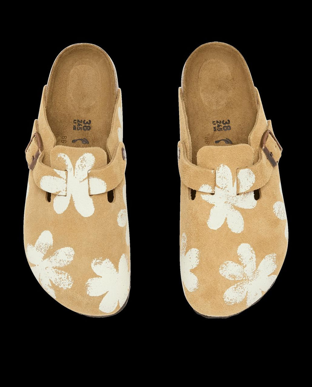 The Great. Shoes | The Hand Stamped BIRKENSTOCK Boston. Latte With Cream Daisy - Women