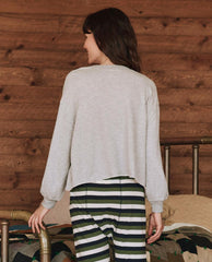 The Great. Sleep Tops | The Sleep Cut Off Sweatshirt. Light Heather Grey - Women