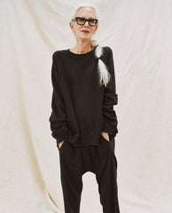 The Great. Sweatshirts | The Slouch Sweatshirt. Solid Almost Black - Women