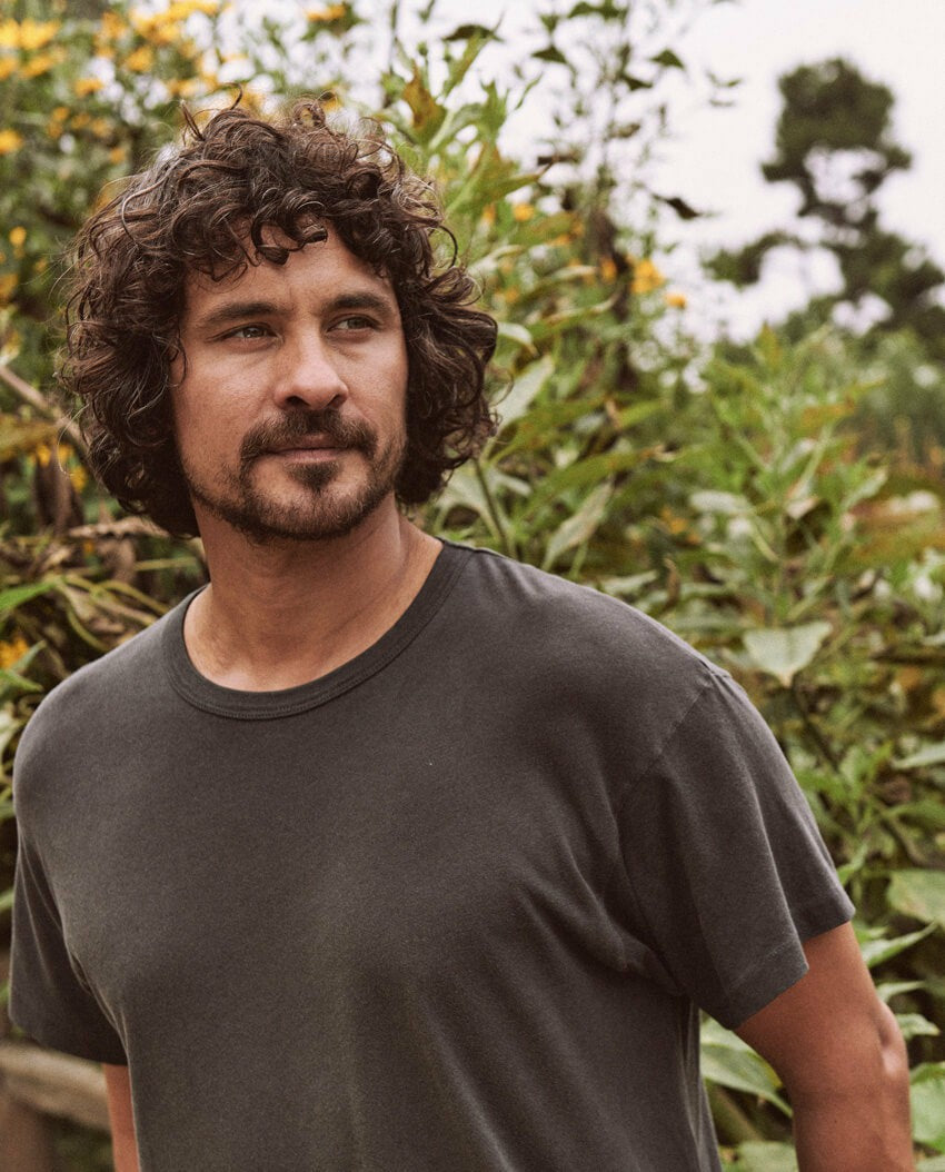 The Great. Tees & Sweats | The Men's Boxy Crew. Washed Black - Men