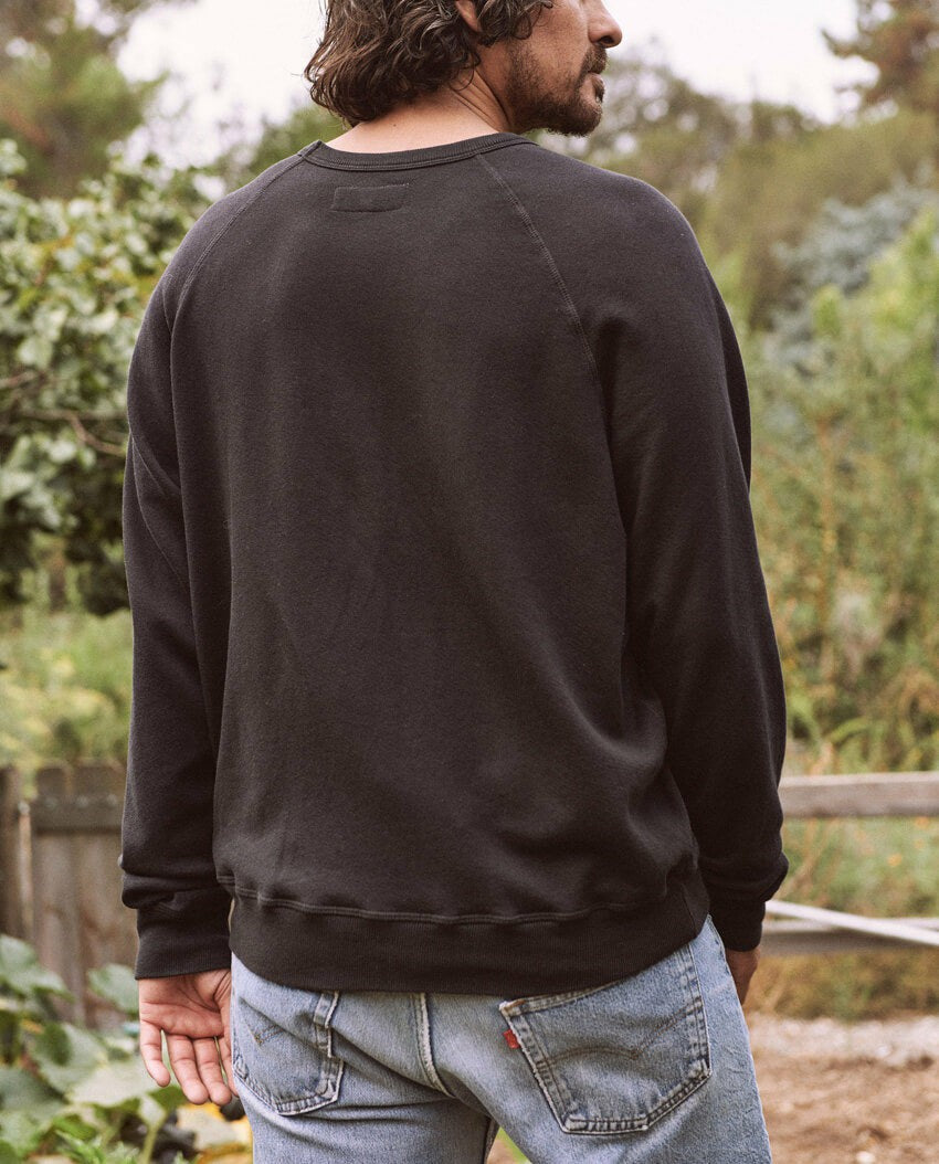 The Great. Tees & Sweats | The Men's College Sweatshirt. Almost Black - Men