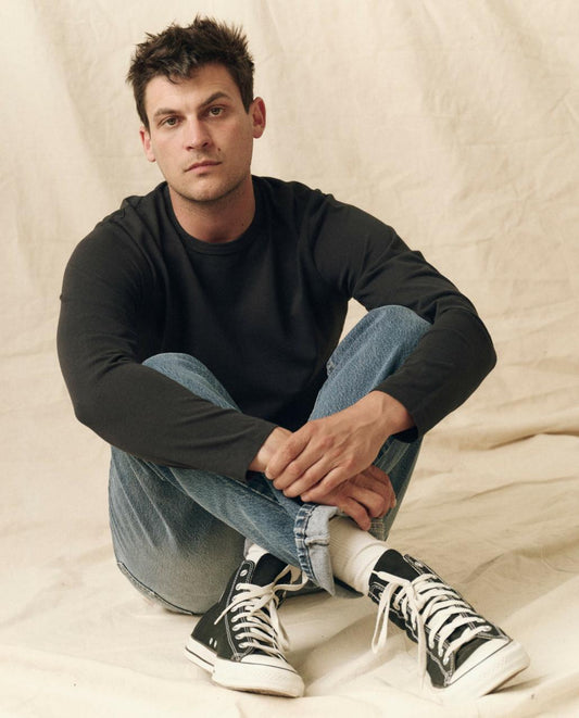 The Great. Tees & Sweats | The Men's Pure Knits Long Sleeve Slim Crew. Solid Almost Black - Men