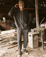 The Great. Tees & Sweats | The Men's Stadium Sweatpant. Washed Black - Men