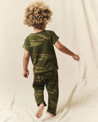 The Great. Tees & Sweats | The Little Boxy Crew. Novelty Deep Woods Camo - Kids