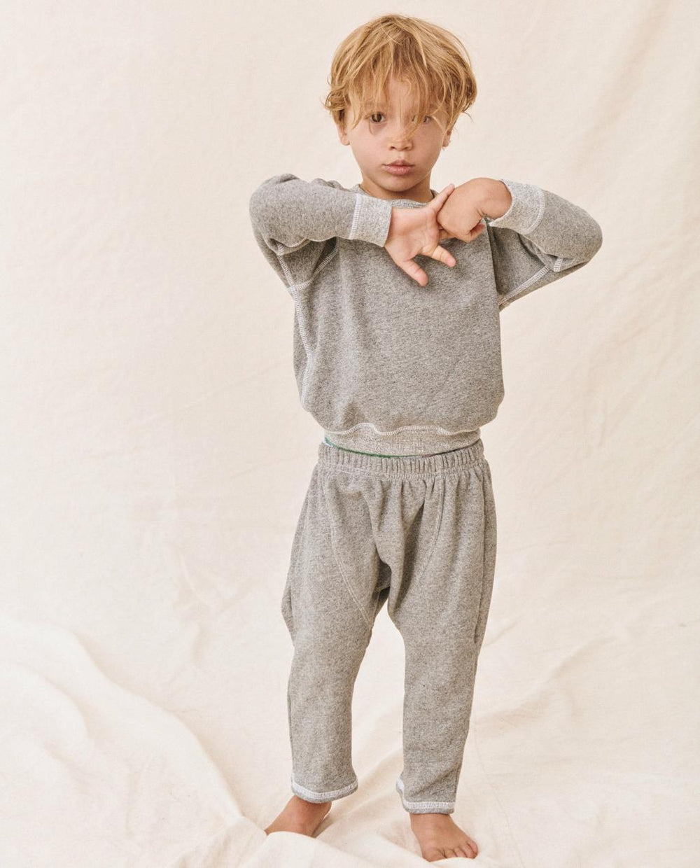 The Great. Tees & Sweats | The Little College Sweatshirt. Varsity Grey - Kids