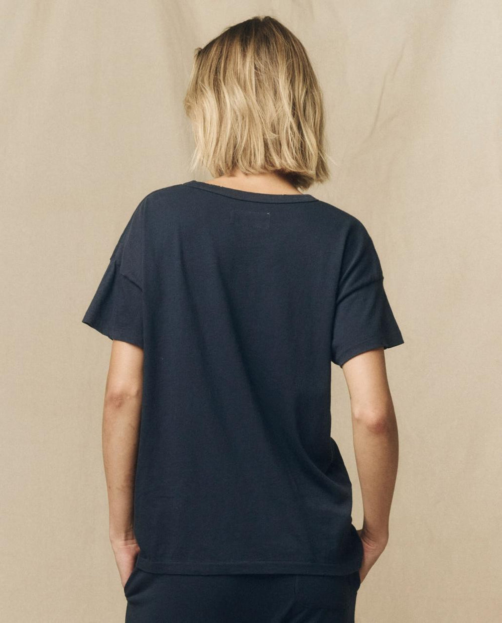 The Great. Tees | The Boxy Crew. Solid True Navy - Women