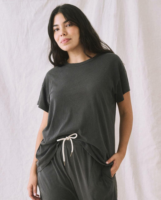 The Great. Tees | The Boxy Crew. Washed Black - Women