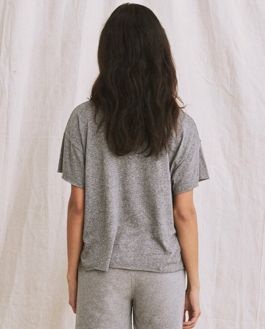 The Great. Tees | The Crop Tee. Solid Heather Grey - Women