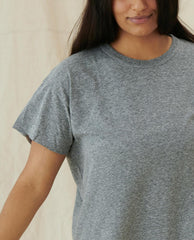 The Great. Tees | The Crop Tee. Solid Heather Grey - Women