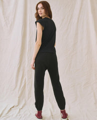 The Great. Tees | The Peak Shoulder Tee. Almost Black - Women