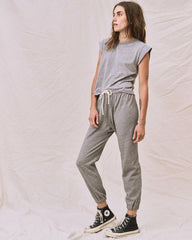 The Great. Tees | The Peak Shoulder Tee. Heather Grey - Women