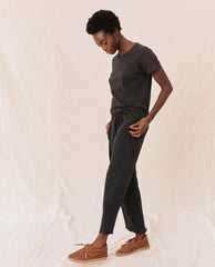 The Great. Tees | The Slim Tee. Almost Black - Women