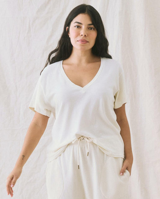 The Great. Tees | The V Washed White - Women