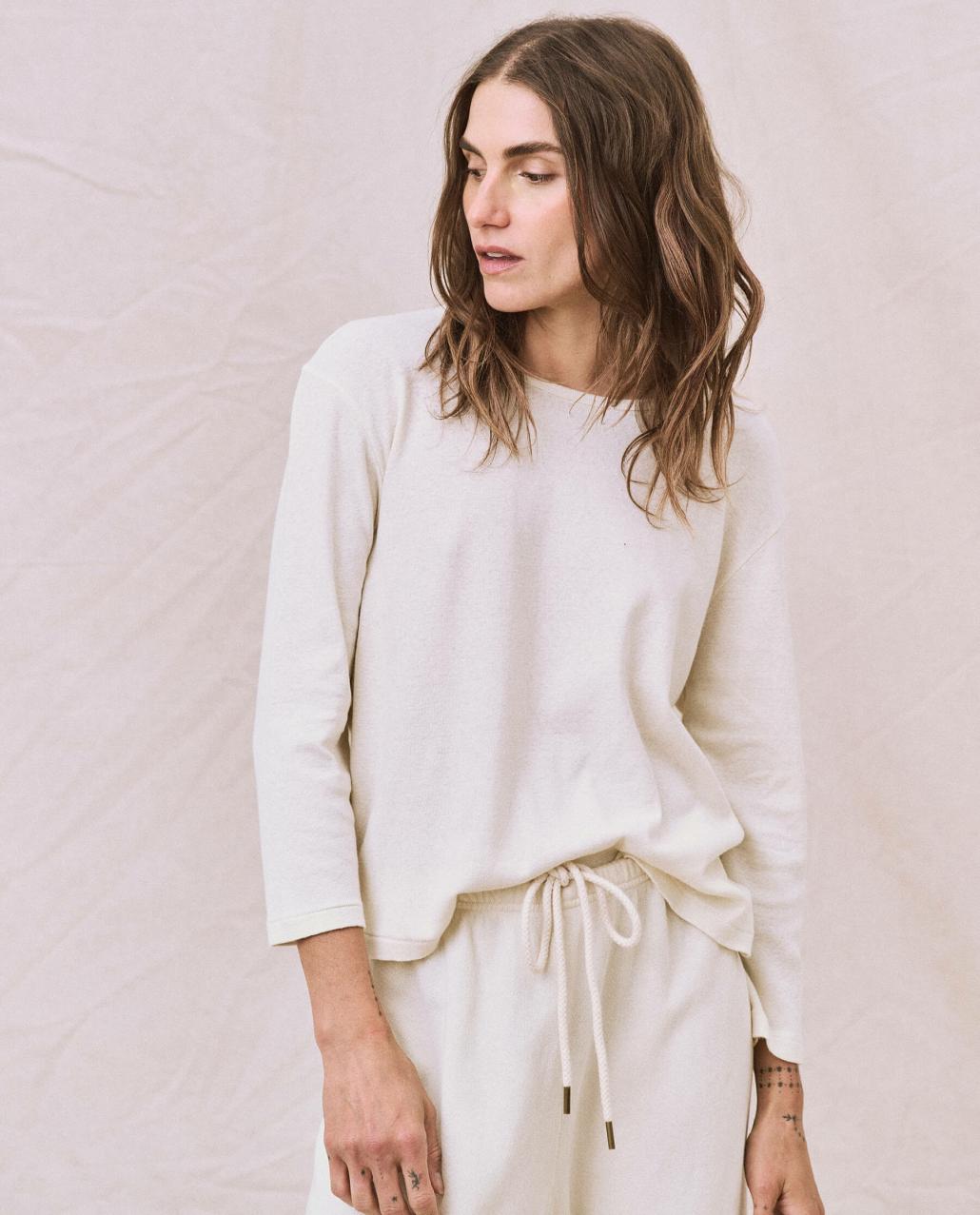 The Great. Long Sleeve Tees | The Long Sleeve Recycled Slim Crew. Natural - Women