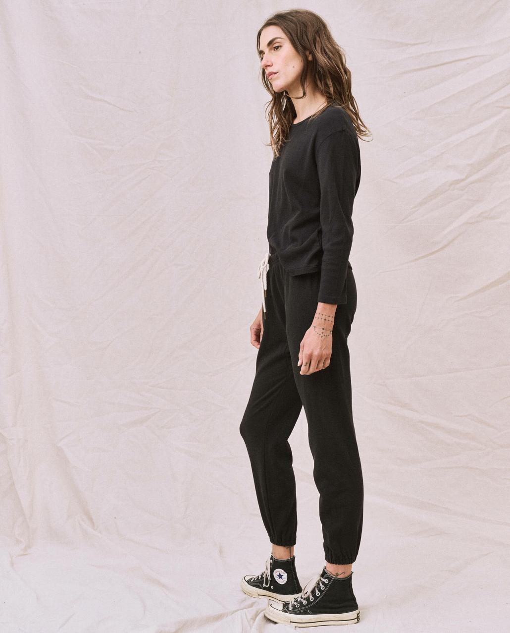 The Great. Long Sleeve Tees | The Long Sleeve Recycled Slim Crew. Night - Women