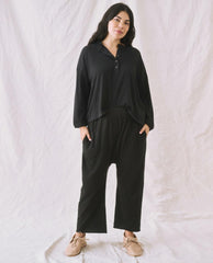 The Great. Long Sleeve Tees | The Shrunken Henley. Almost Black - Women