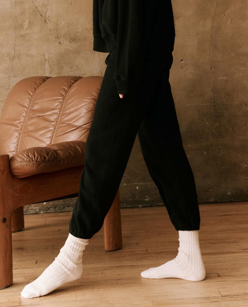 The Great. Pants | The Fleece Stadium Sweatpant. Almost Black - Women