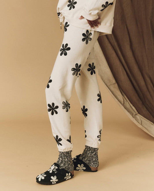 The Great. Pants | The Hand Stamped Stadium Sweatpant. Washed White With Black Daisy - Women