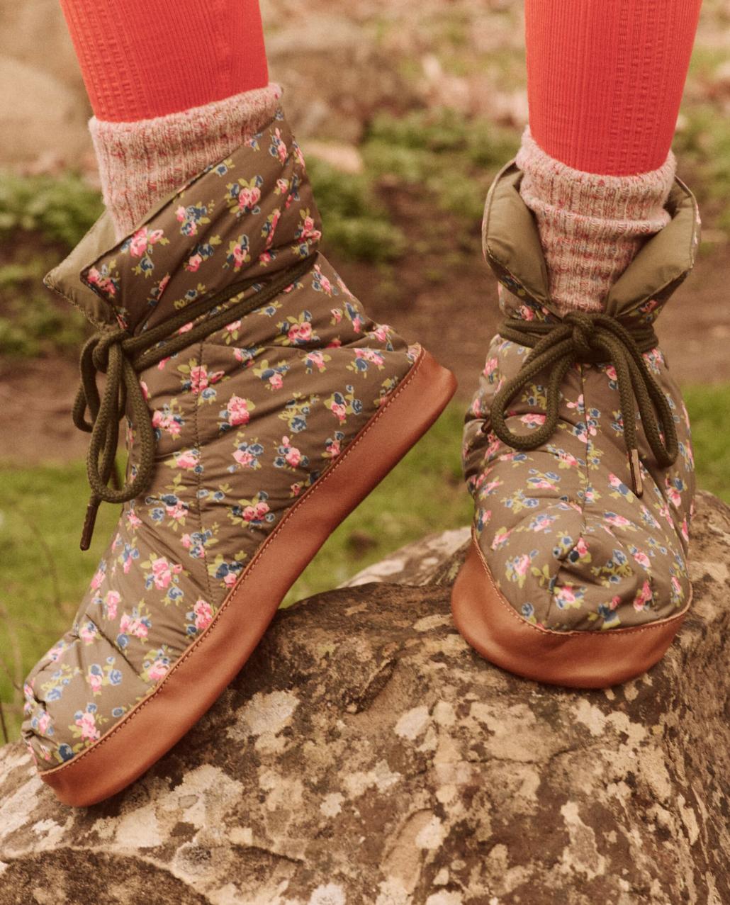 The Great. Shoes | The Down Quilted Puffer Slipper. Cypress Basin Floral - Women
