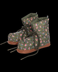 The Great. Shoes | The Down Quilted Puffer Slipper. Cypress Basin Floral - Women
