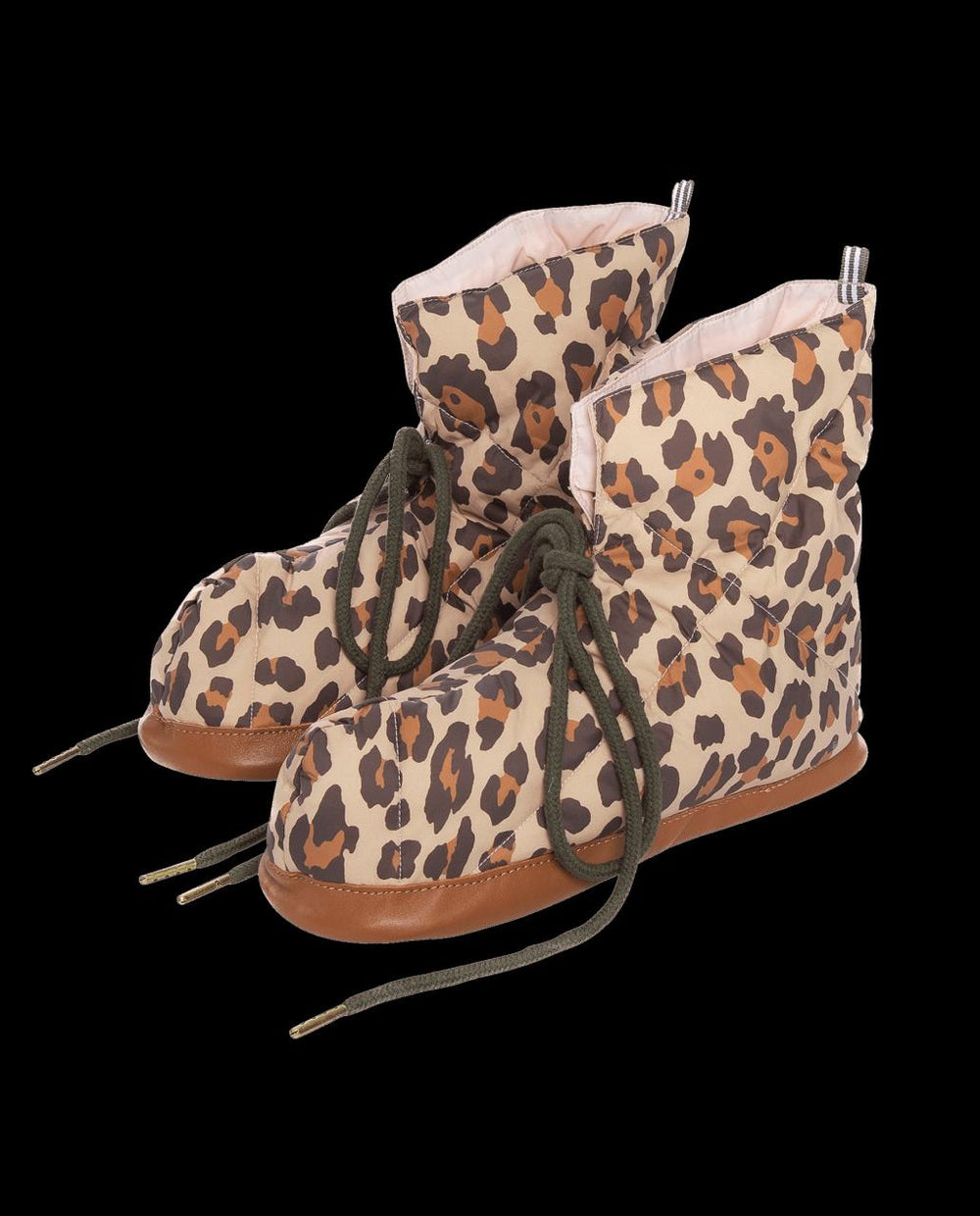 The Great. Shoes | The Down Quilted Puffer Slipper. Snow Leopard - Women