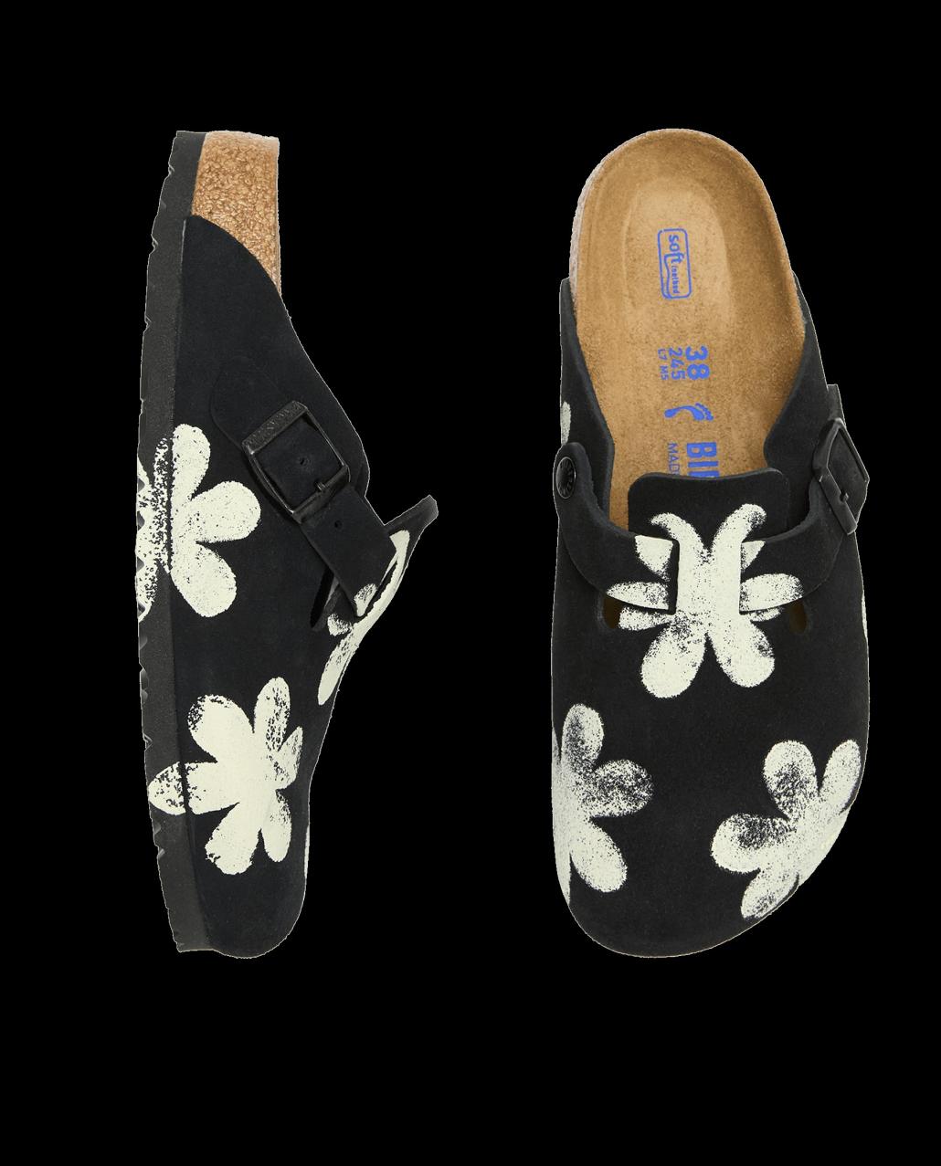 The Great. Shoes | The Hand Stamped BIRKENSTOCK Boston. Black With Cream Daisy - Women