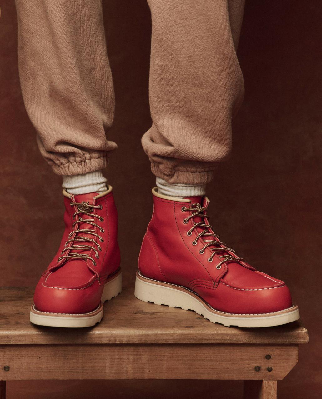 The Great. Shoes | The Red Wing Heritage Boot. Chili Pepper - Women