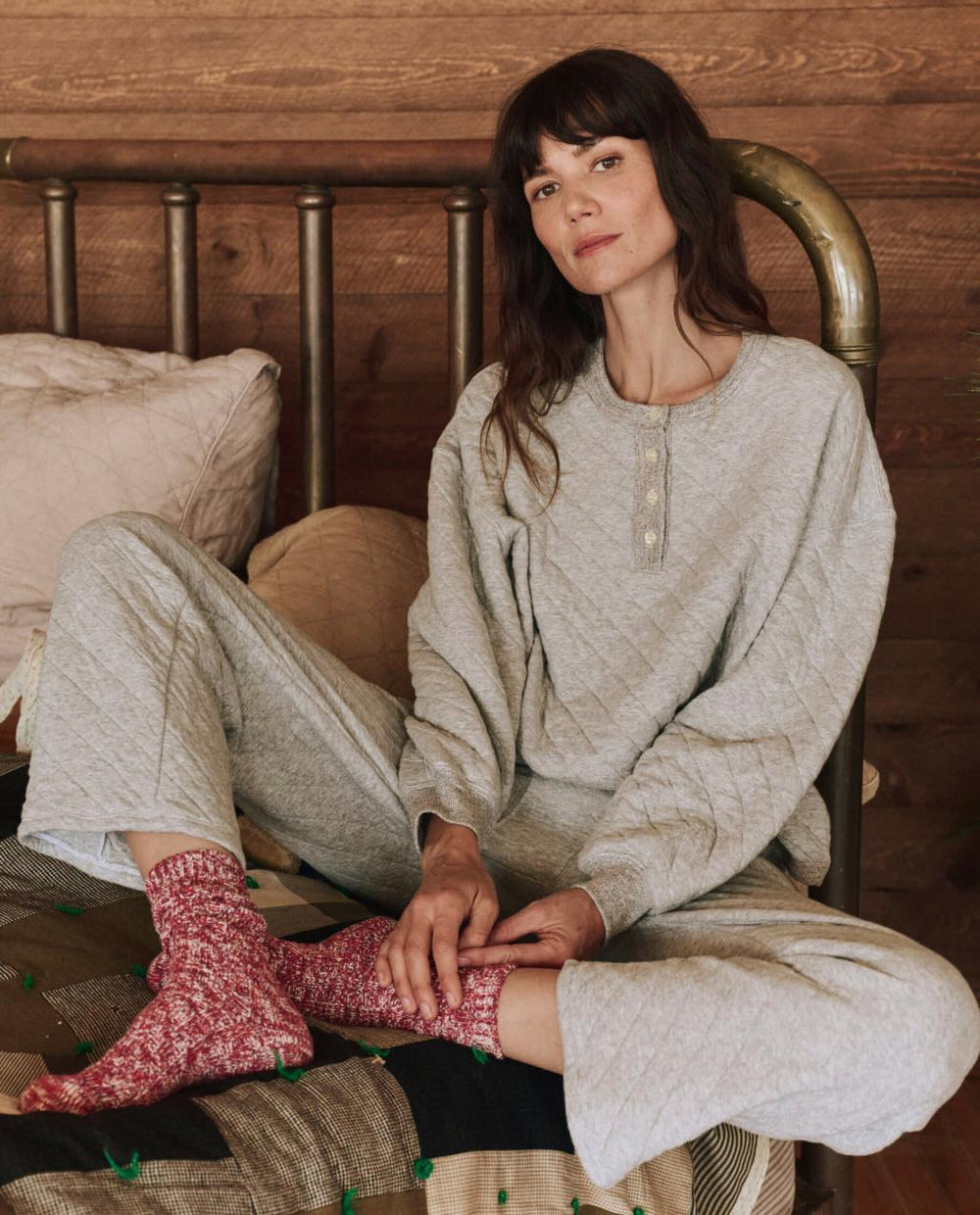 The Great. Sleep Bottoms | The Quilted Pajama Pant. Heather Grey - Women