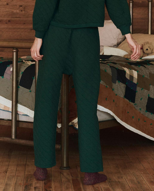 The Great. Sleep Bottoms | The Quilted Pajama Pant. Pine - Women