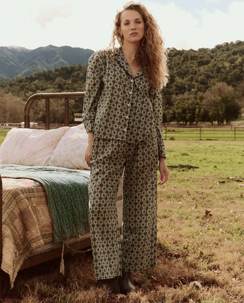 The Great. Sleep Bottoms | The Smocked Sleep Pant. Geo Medallion Print - Women