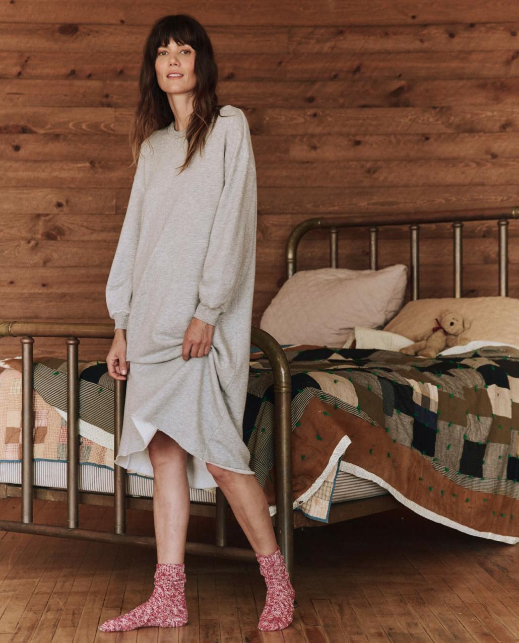 The Great. Sleep Dresses | The Sweatshirt Dress. Light Heather Grey - Women