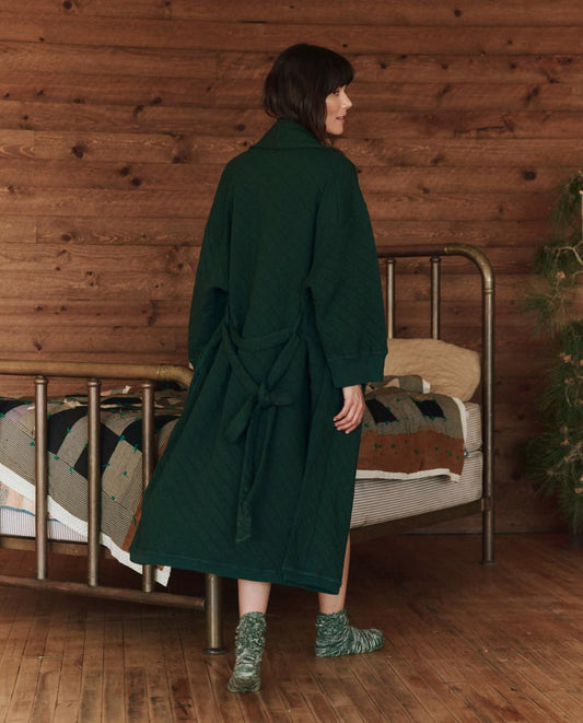 The Great. Sleep Robes | The Quilted Robe. Pine - Women
