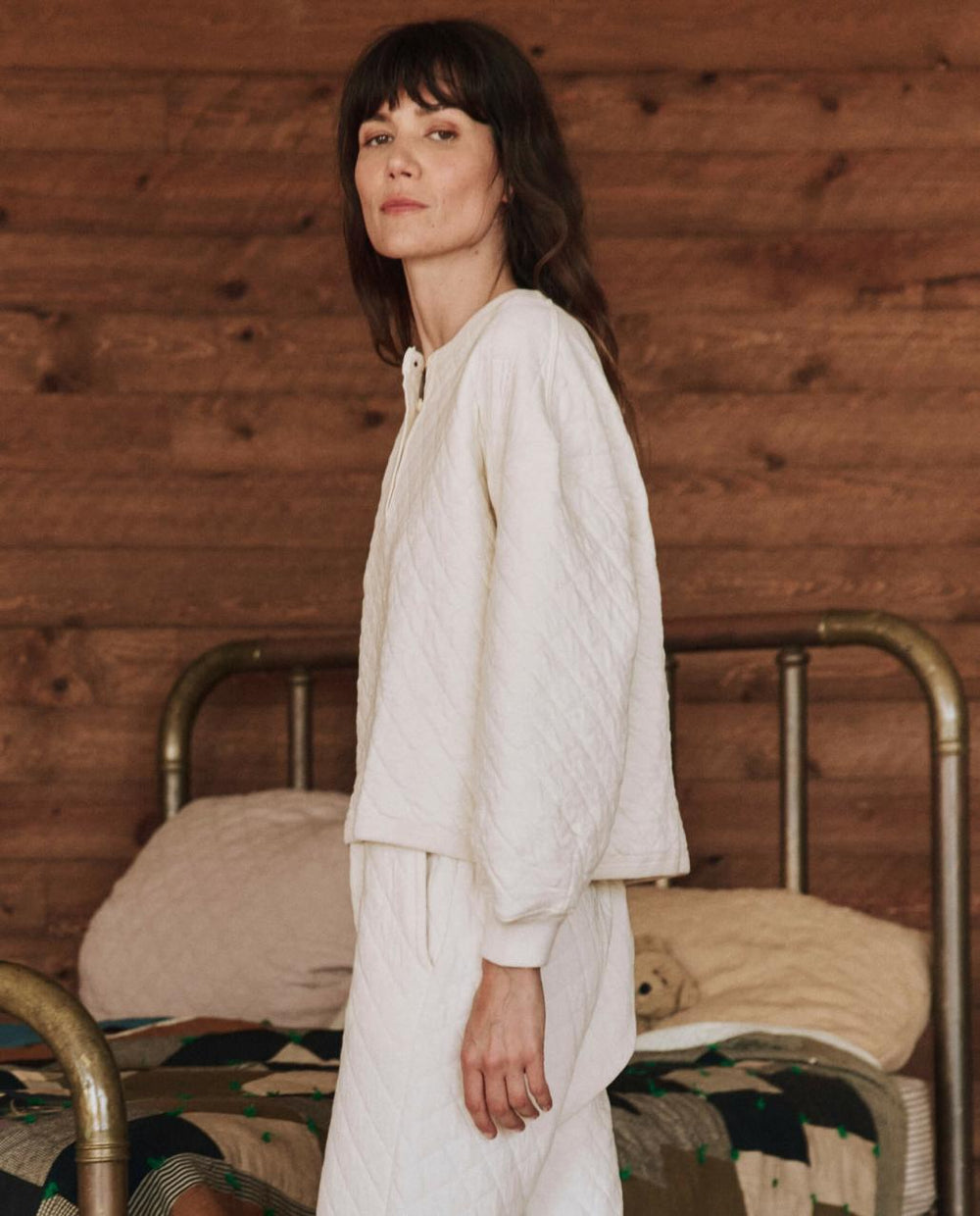 The Great. Sleep Tops | The Quilted Henley Sleep Sweatshirt. Washed White - Women