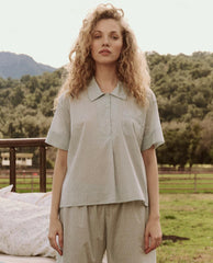 The Great. Sleep Tops | The Short Sleeve Pajama Shirt. Blue Star Print - Women