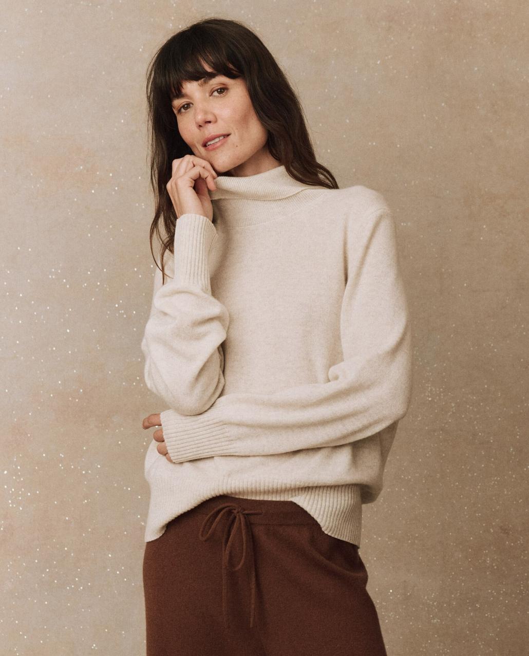 The Great. Sweaters | The Cashmere Turtleneck Sweater. Ivory - Women