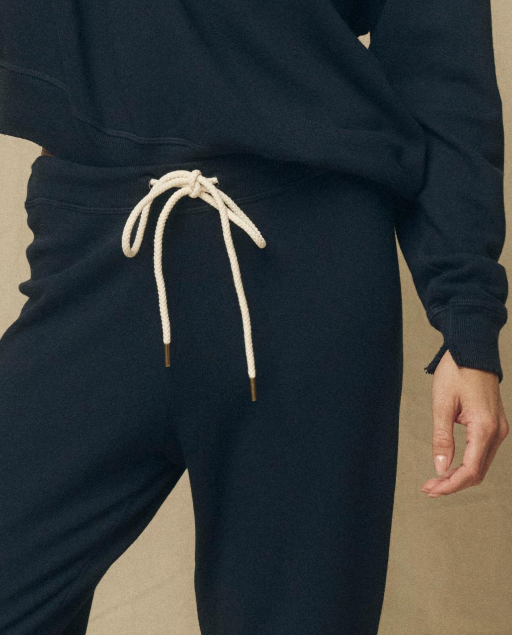 The Great. Sweatpants | The Cropped Sweatpant. Solid True Navy - Women