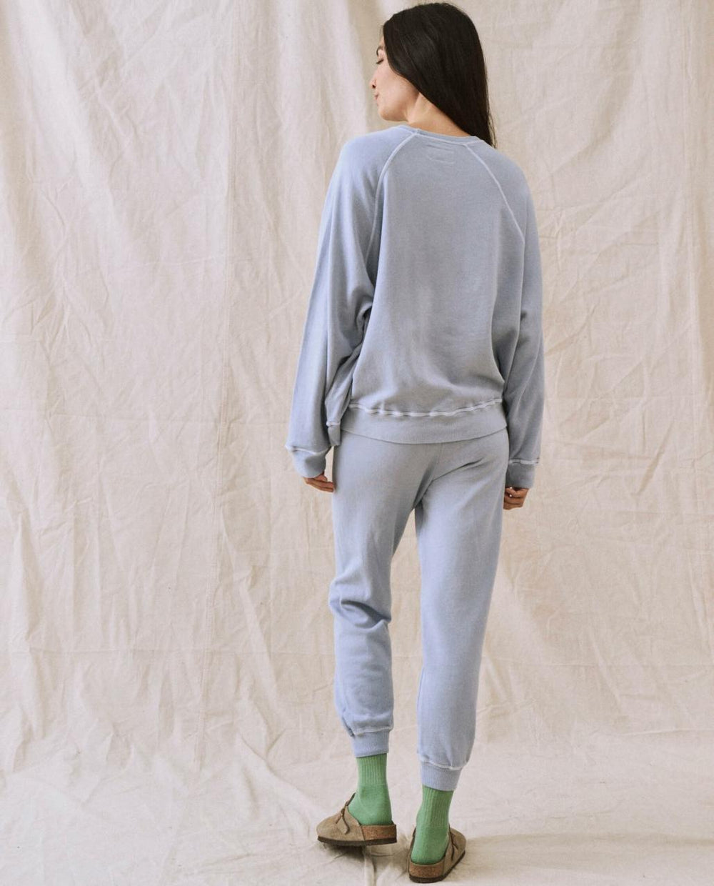 The Great. Sweatpants | The Cropped Sweatpant. Solid Whisper Blue - Women