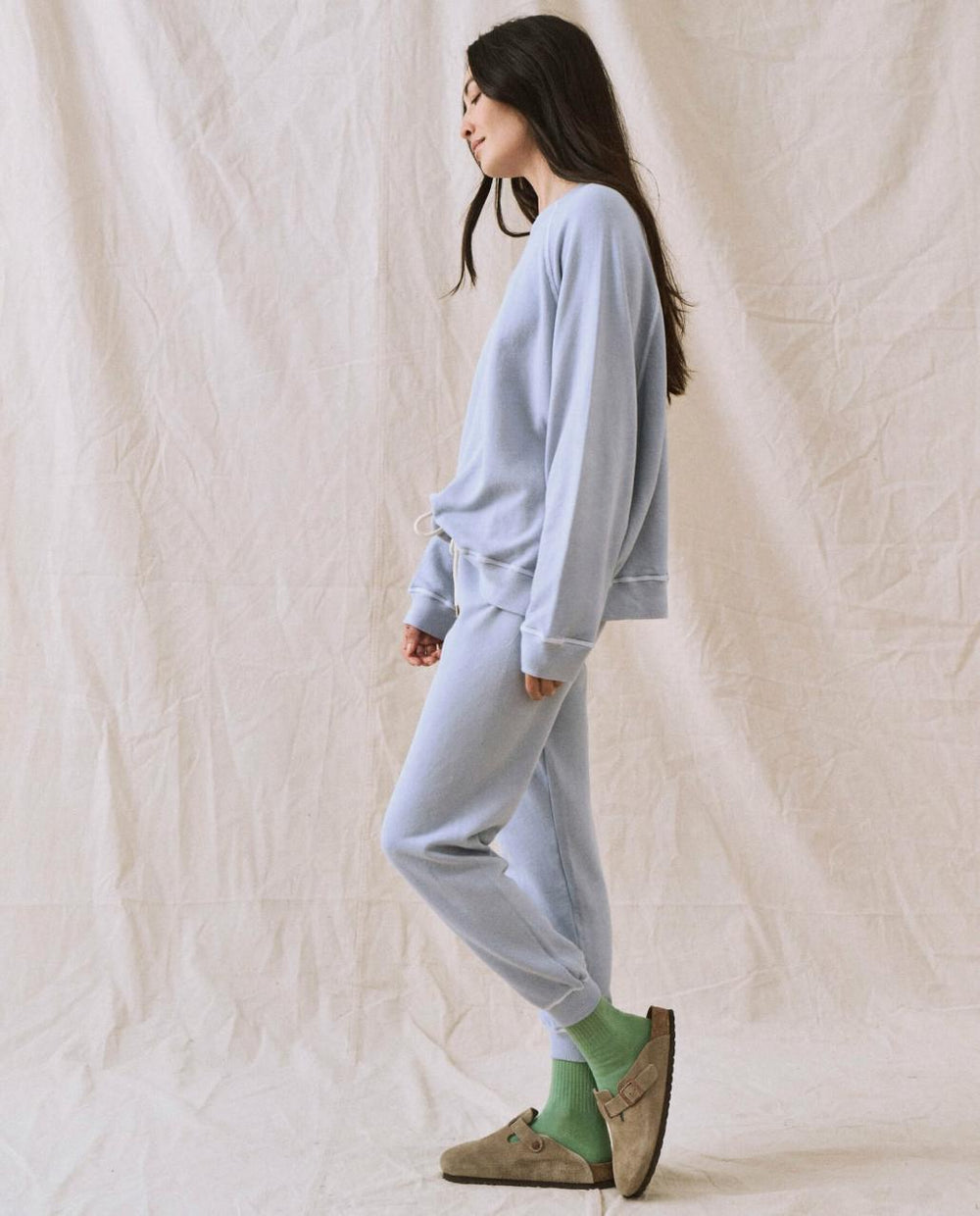 The Great. Sweatpants | The Cropped Sweatpant. Solid Whisper Blue - Women