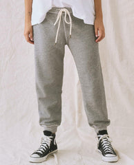 The Great. Sweatpants | The Cropped Sweatpant. Varsity Grey - Women