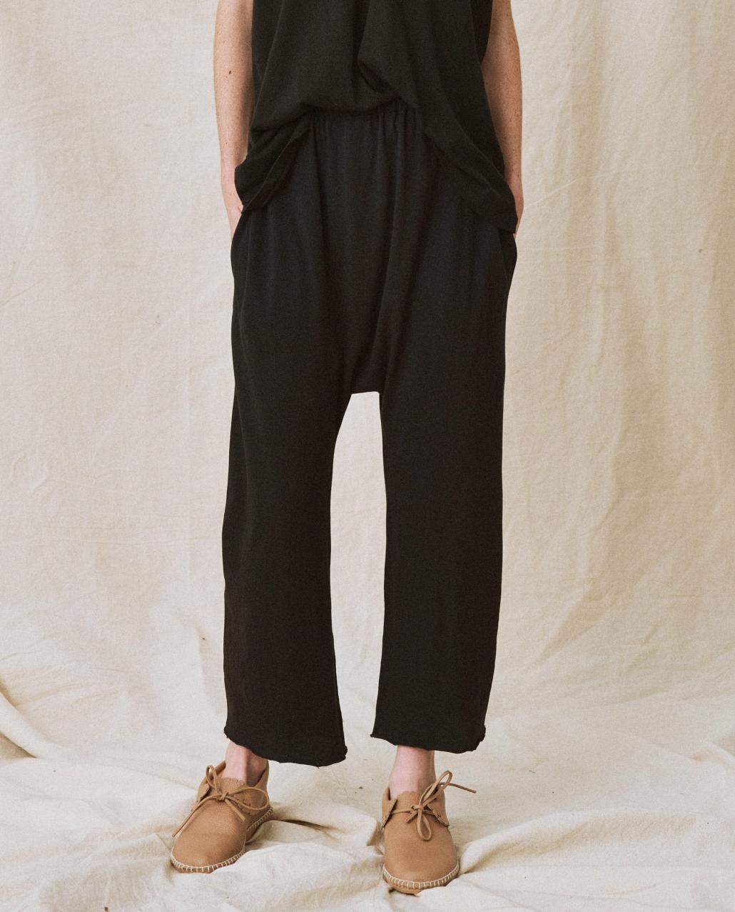 The Great. Sweatpants | The Jersey Crop. Almost Black - Women