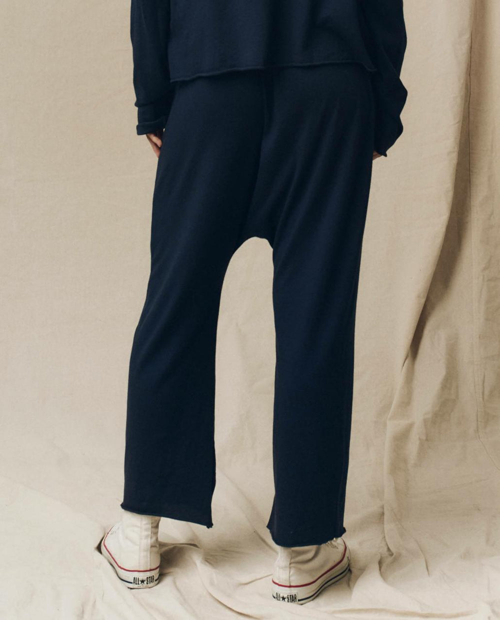 The Great. Sweatpants | The Jersey Crop. True Navy - Women