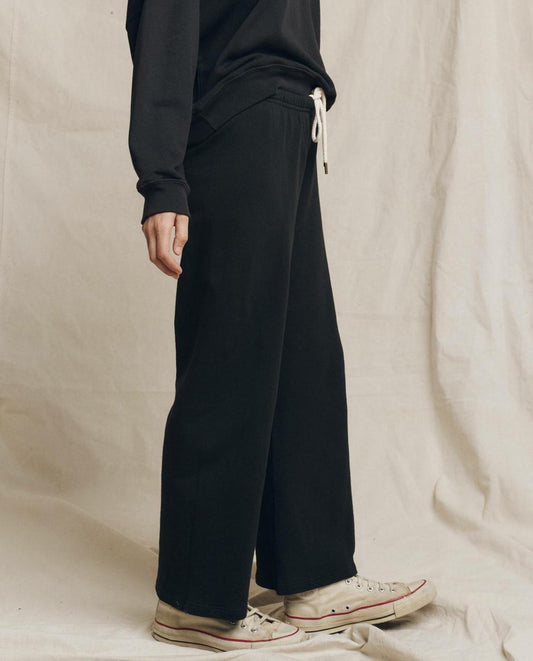 The Great. Sweatpants | The Lap Sweatpant. Solid Almost Black - Women