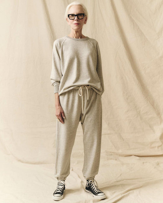The Great. Sweatpants | The Stadium Sweatpant. Solid Soft Heather Grey - Women