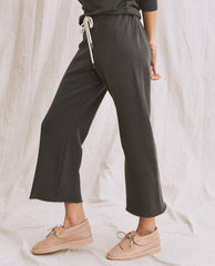 The Great. Sweatpants | The Wide Leg Cropped Sweatpant. Washed Black - Women