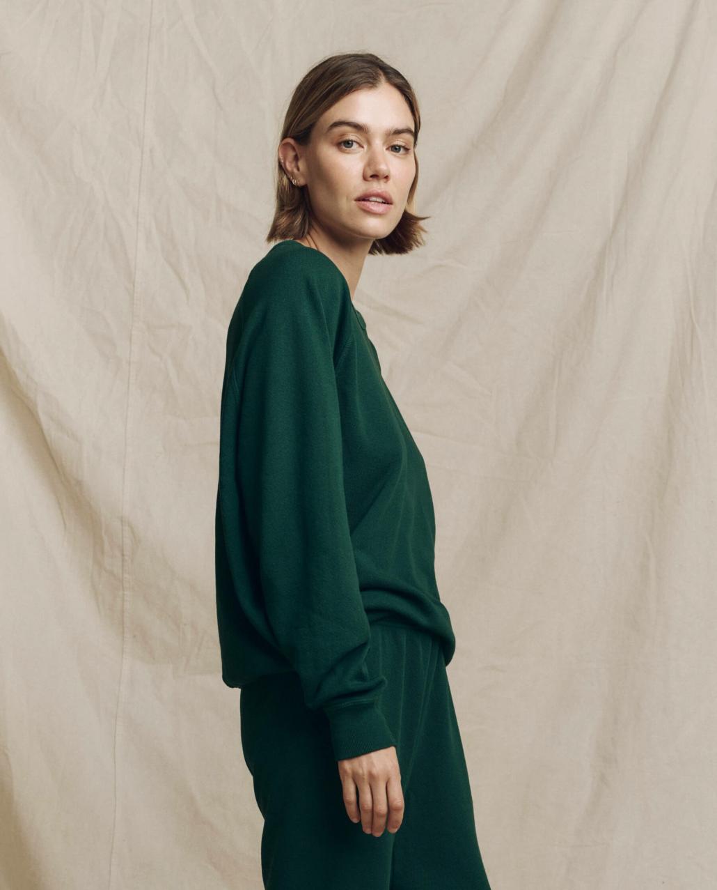 The Great. Sweatshirts | The College Sweatshirt. Solid Pinyon - Women