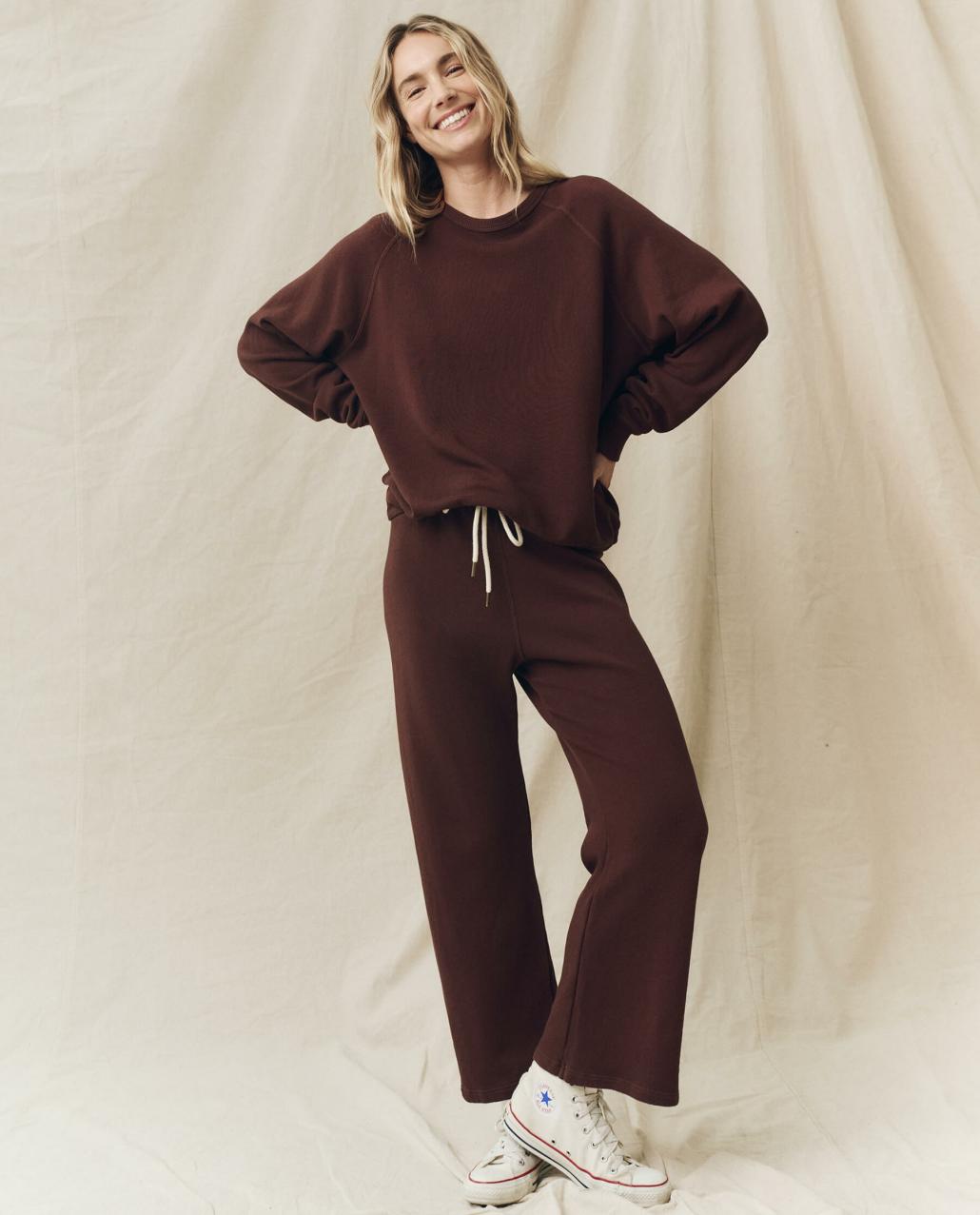 The Great. Sweatshirts | The College Sweatshirt. Solid Toasted Walnut - Women