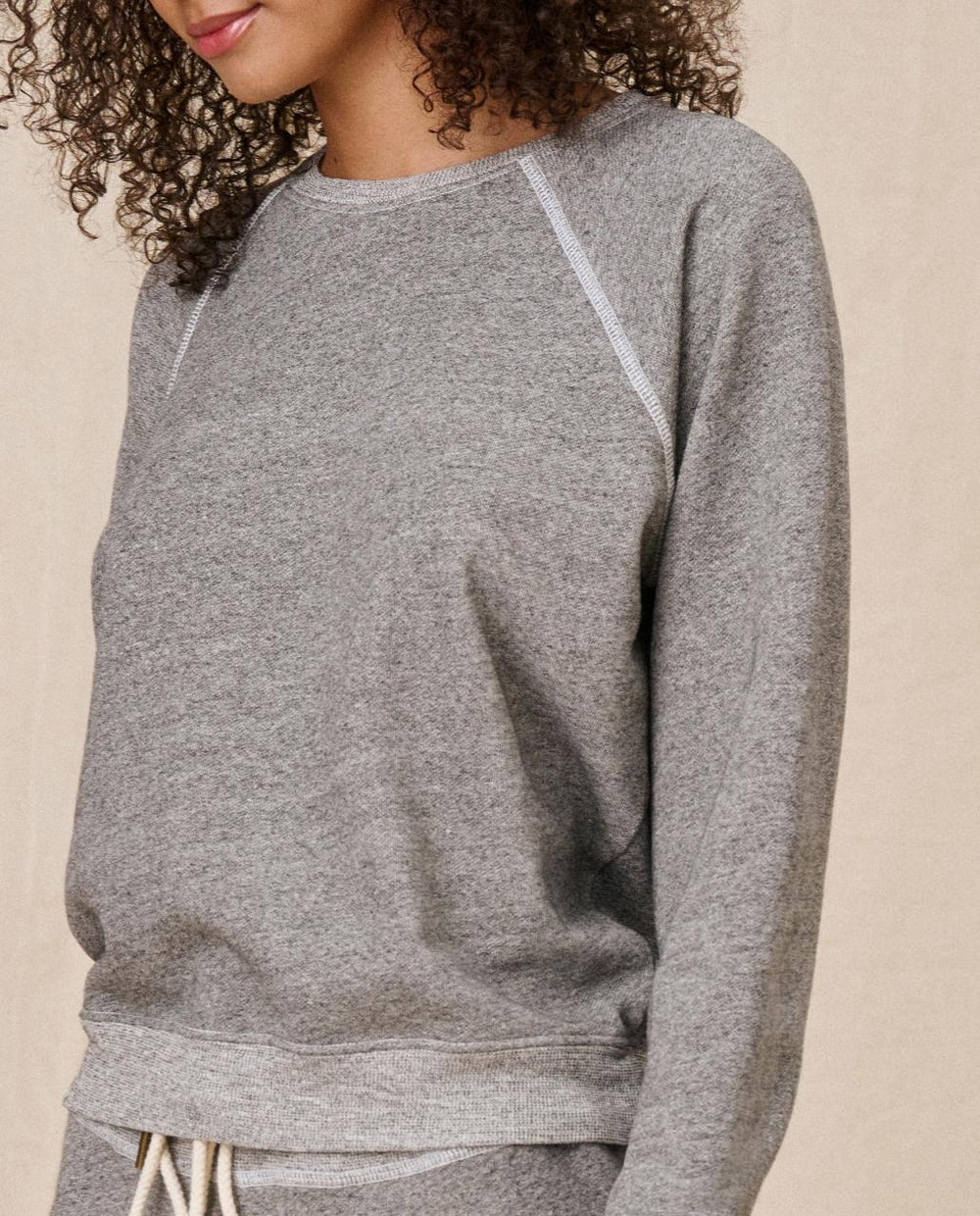 The Great. Sweatshirts | The Shrunken Sweatshirt. Varsity Grey - Women