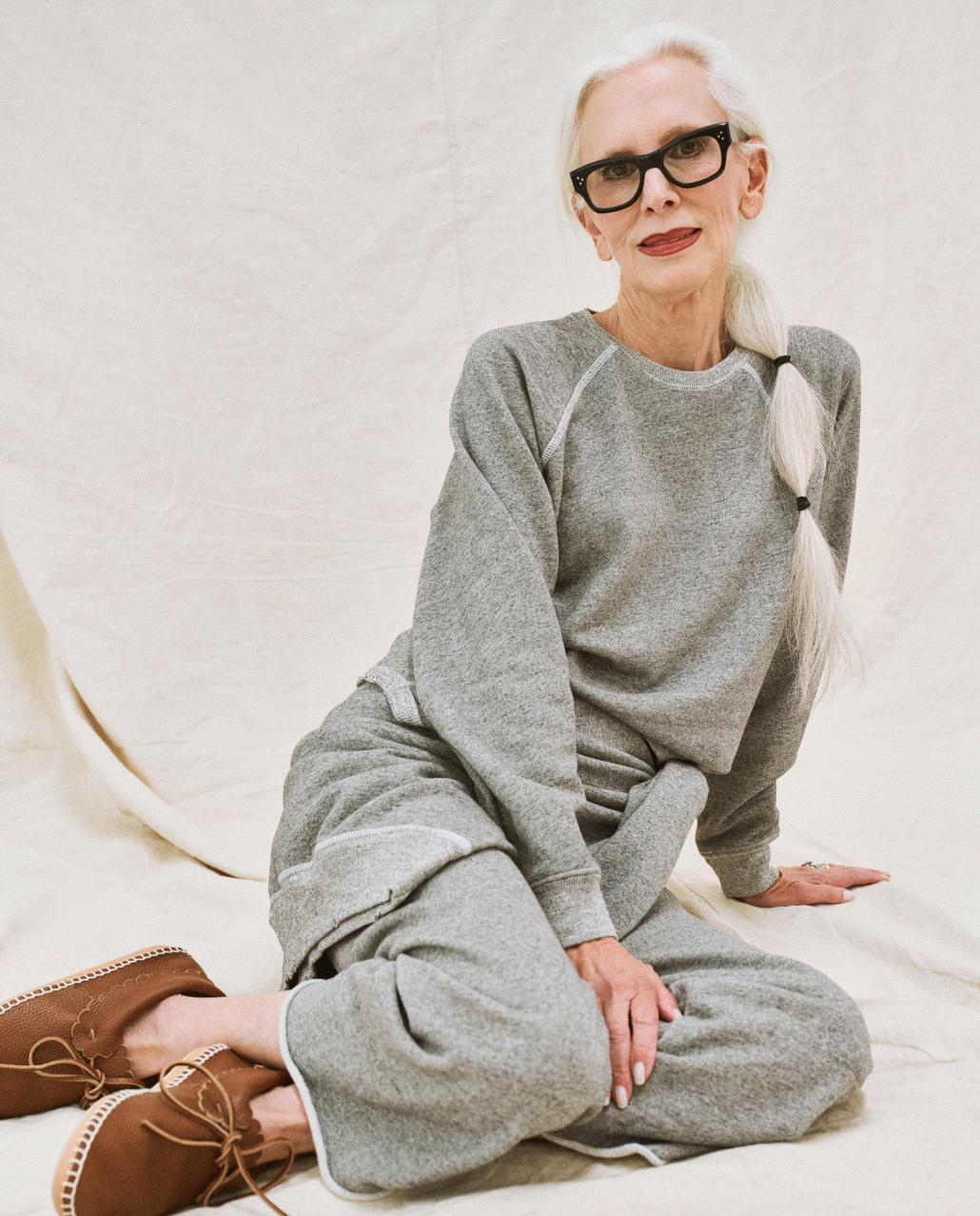 The Great. Sweatshirts | The Shrunken Sweatshirt. Varsity Grey - Women